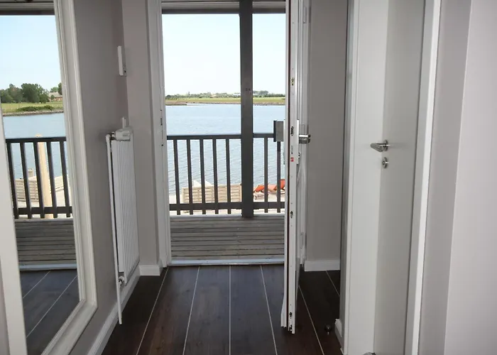 Meerblick Lemkenhafen
